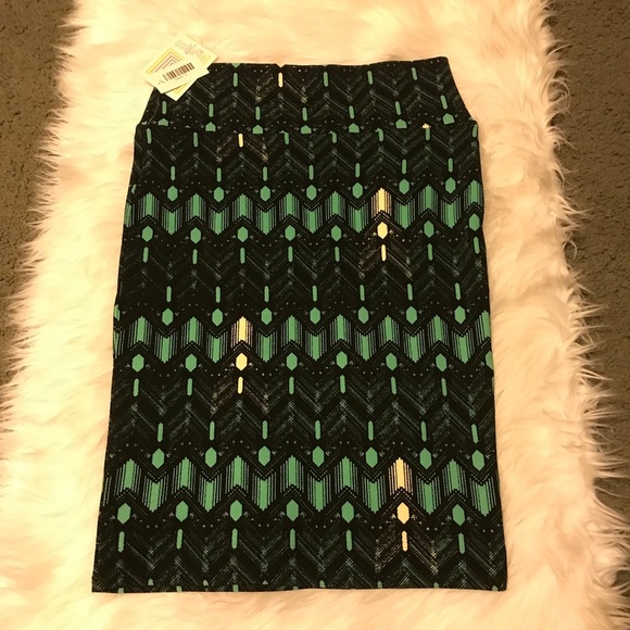 NWT LuLaRoe Cassie skirt - Picture 3 of 5